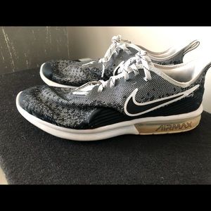 Nike Air Max Black & White, size 13